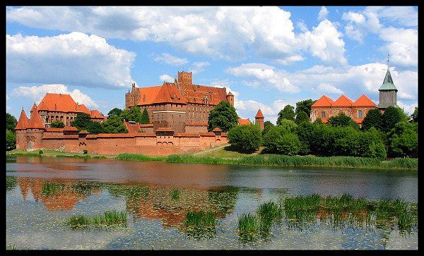 Malbork - Panorama zamku i kocioa