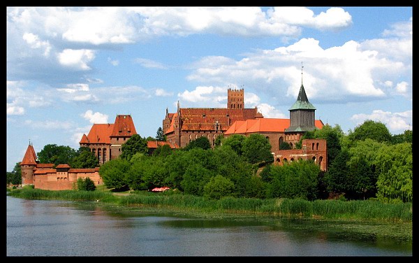 Malbork - Panorama zamku i kocioa
