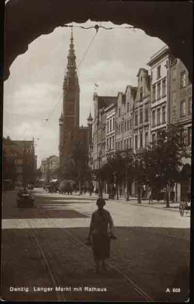 Gdansk - Long marketplace and city hall ca.1930